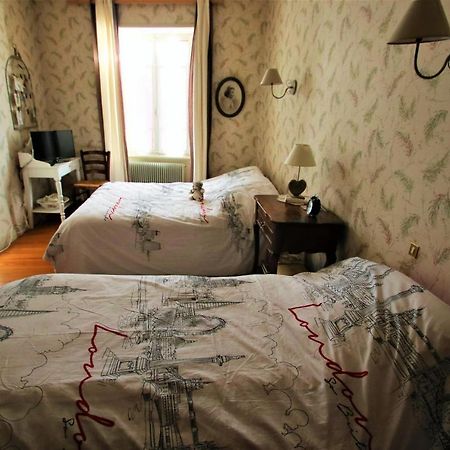 La Maison Des Chats Saint-Mary-le-Plain Luaran gambar