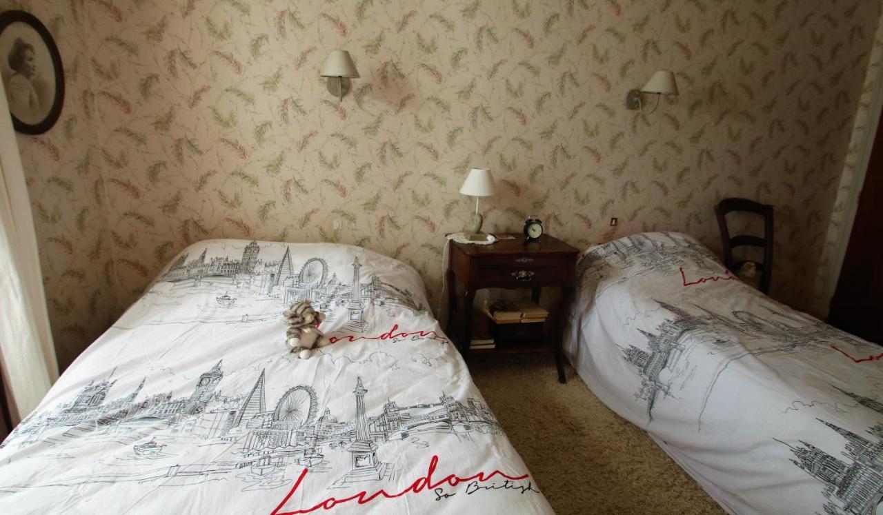 La Maison Des Chats Saint-Mary-le-Plain Luaran gambar
