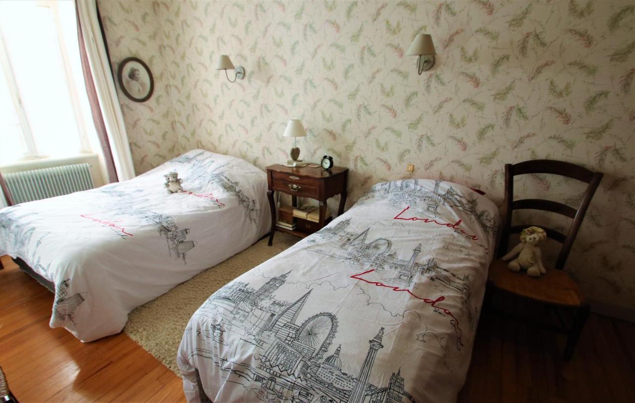 La Maison Des Chats Saint-Mary-le-Plain Luaran gambar